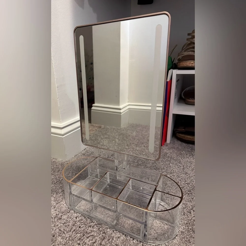 !Rose gold vanity mirror!